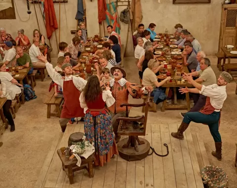 Restaurante con espectáculo El Bodegón del Capitán