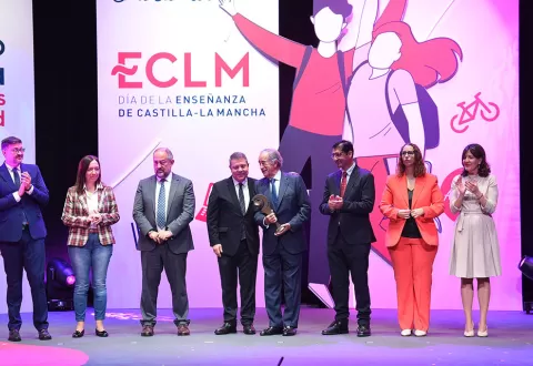 Premio Labor formativa y de orientación Premio Labor formativa y de orientación